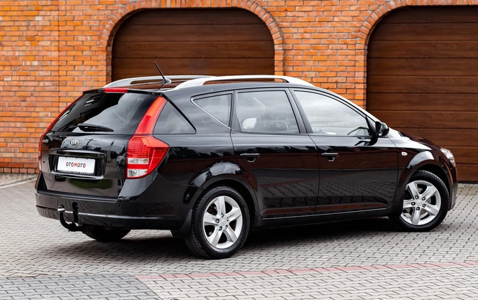 Kia Ceed cena 21900 przebieg: 160000, rok produkcji 2009 z Radom małe 742